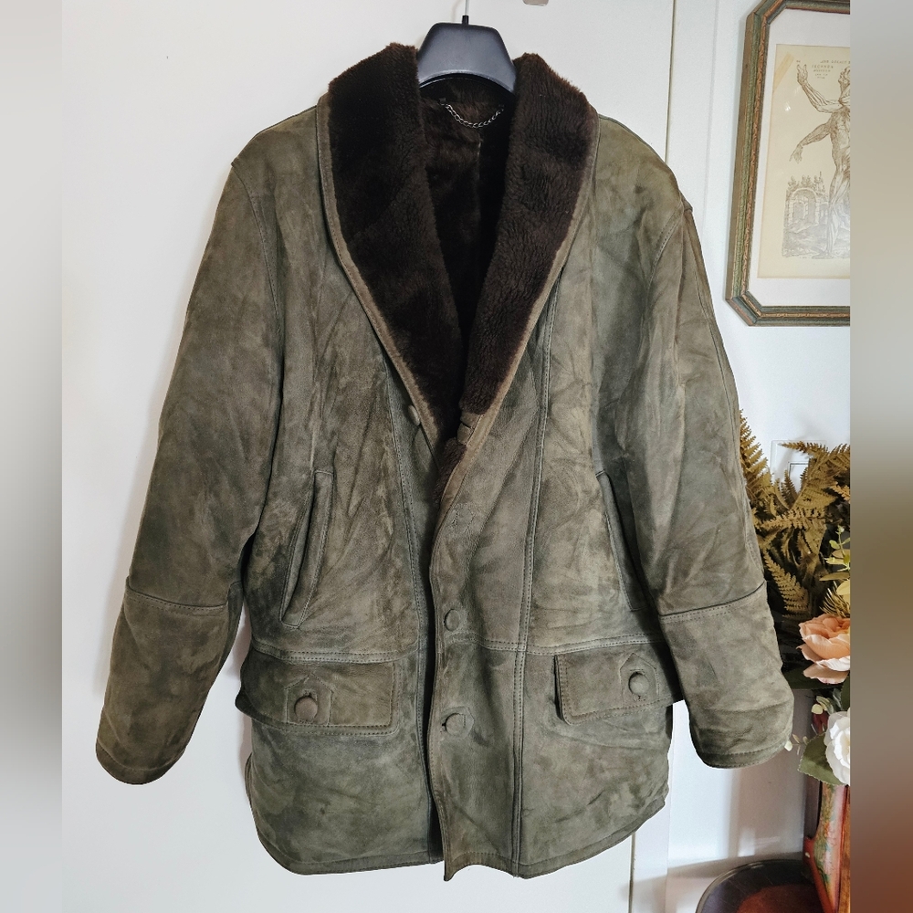 70s Mens Shearling Sheepskin Olive Green Brown Warm Winter Coat Vintage Jacket